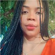 Soy docente etnoeducadora con más de seis años de experiencia en docencia de aula, desarrollo de mallas curriculares y evaluativas